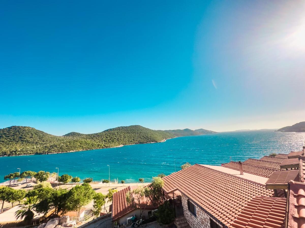 Kas Koey Hotel エクステリア 写真